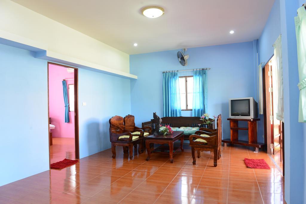 New Sunrise Maenam Village Koh Samui Room photo